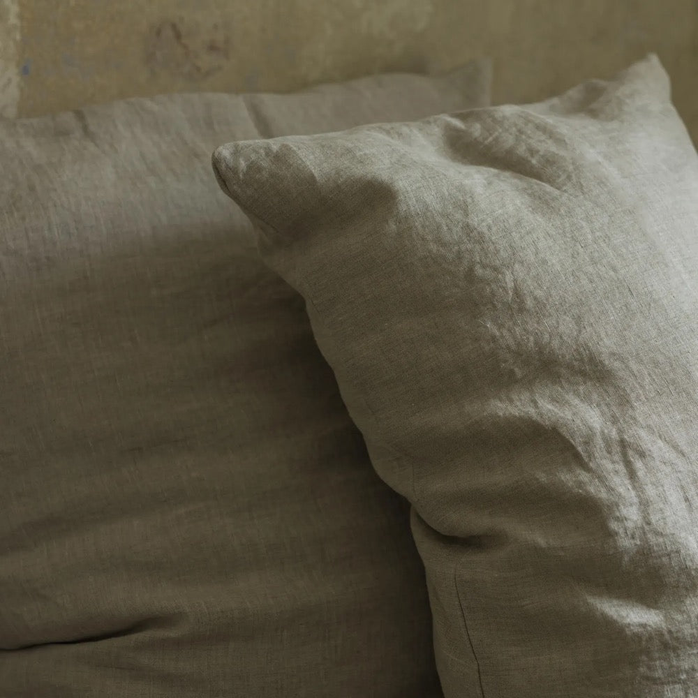Organic pure linen pillowcase with envelope closure in custom sizes and various colors, handmade bed linen, European flax linen pillow cover